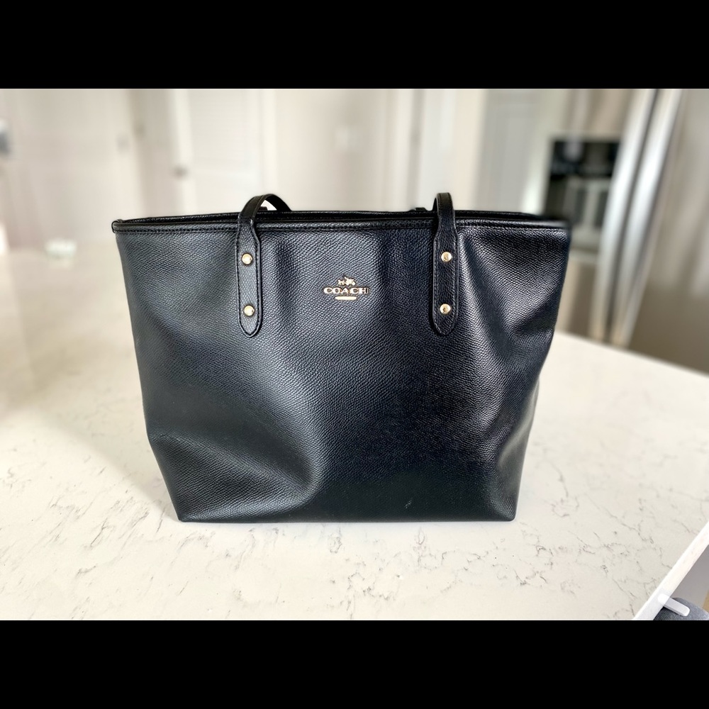 Black coach tote bag